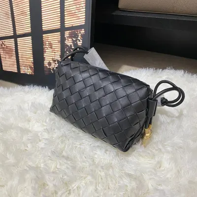 Woven Leather Black Handbag Fashion